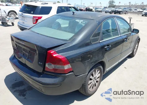 2004 Volvo S40 2.4I из США, поврежденный, VIN YV1MS382842027079